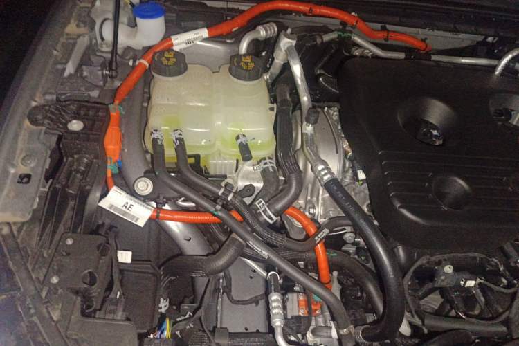 Used Ford Mondeo 2025 1.5T EcoBoost E Hybrid Luxury Edition Engine Bay Right