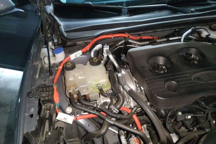 Used Ford Mondeo 2025 1.5T EcoBoost E Hybrid Luxury Edition Engine Bay Right