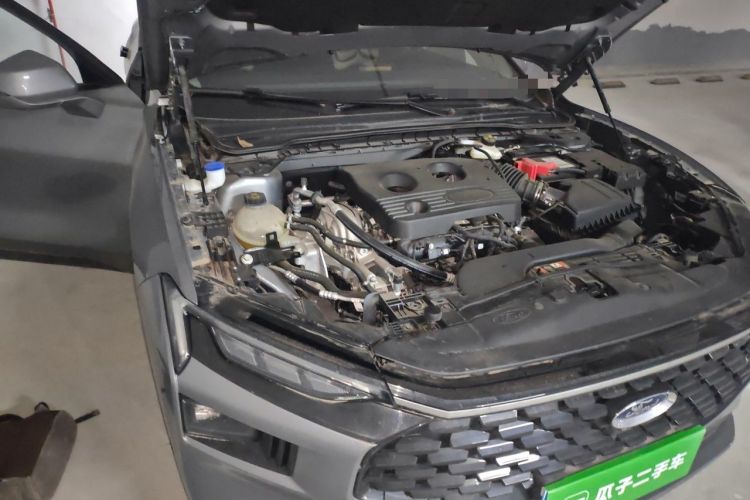 Used Ford Mondeo 2025 1.5T EcoBoost Luxury Version Engine Bay Right