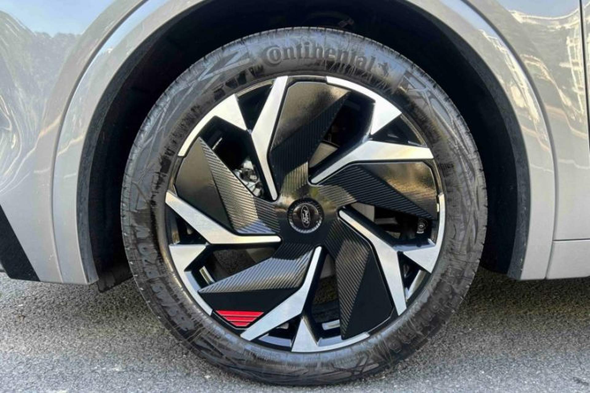 Used Ford Mondeo 2025 2.0T EcoBoost E Hybrid Sport Edition ST-Line Exterior 2