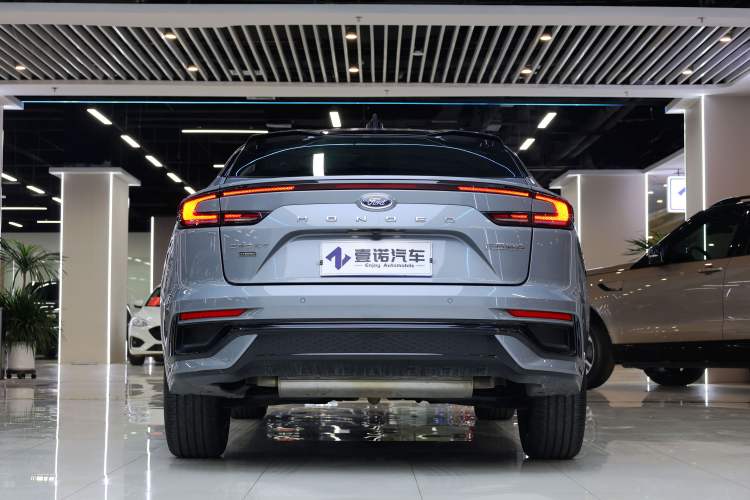 Used Ford Mondeo 2025 2.0T EcoBoost E Hybrid Sport Edition ST-Line Exterior 6