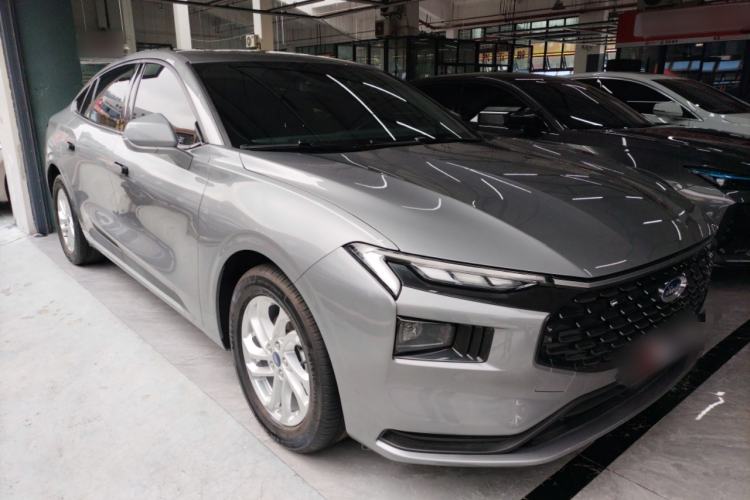 Used Ford Mondeo 2025 1.5T EcoBoost Comfort Version Front Right 45 Deg