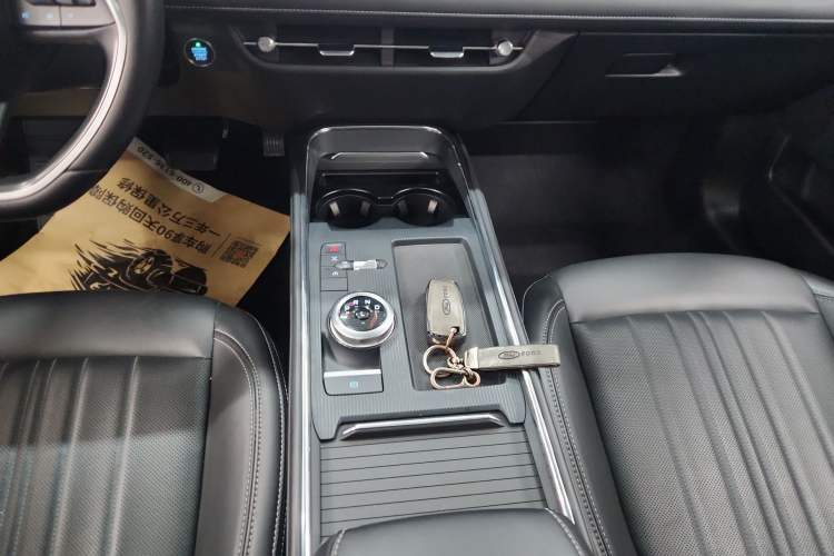 Used Ford Mondeo 2025 2.0T EcoBoost Luxury Version Gear Lever