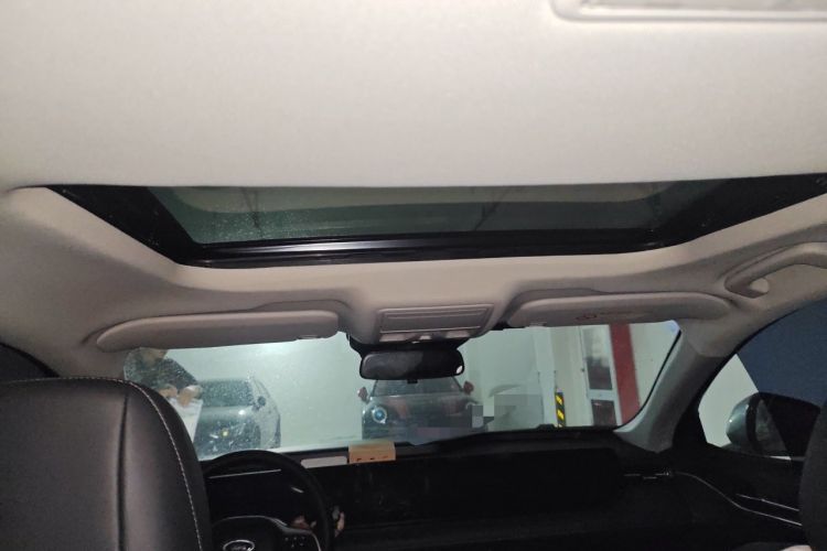 Used Ford Mondeo 2025 1.5T EcoBoost Luxury Version Headliner