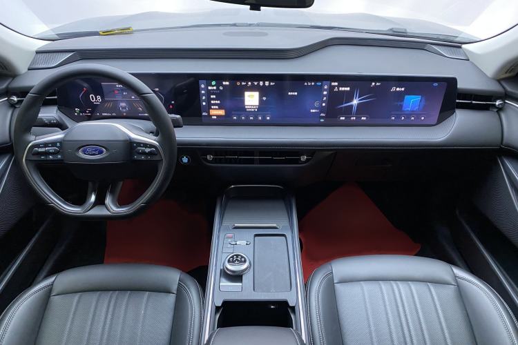 Used Ford Mondeo 2025 2.0T EcoBoost Luxury Version Interior 1