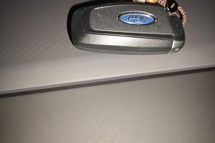 Used Ford Mondeo 2025 1.5T EcoBoost E Hybrid Comfort Edition Interior 1
