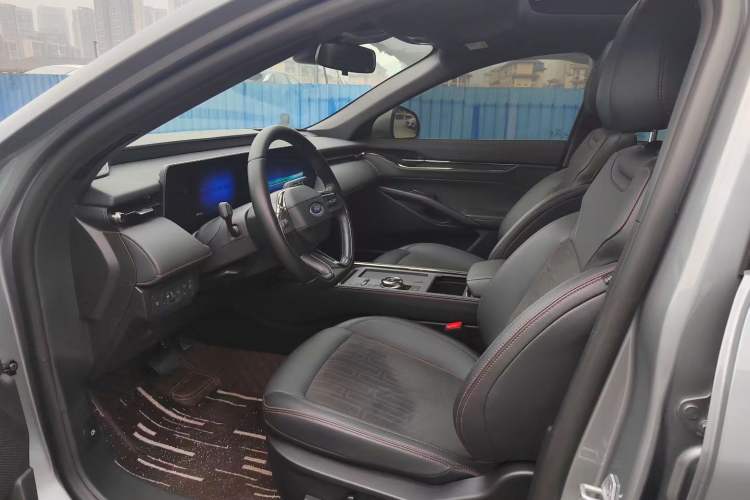 Used Ford Mondeo 2025 1.5T EcoBoost Comfort Version Interior 2