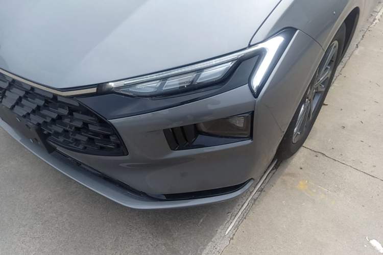 Used Ford Mondeo 2025 2.0T EcoBoost Luxury Version Left Front Headlight