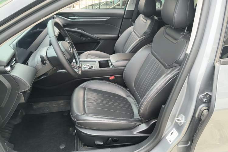 Used Ford Mondeo 2025 1.5T EcoBoost Luxury Version Left Front Seat
