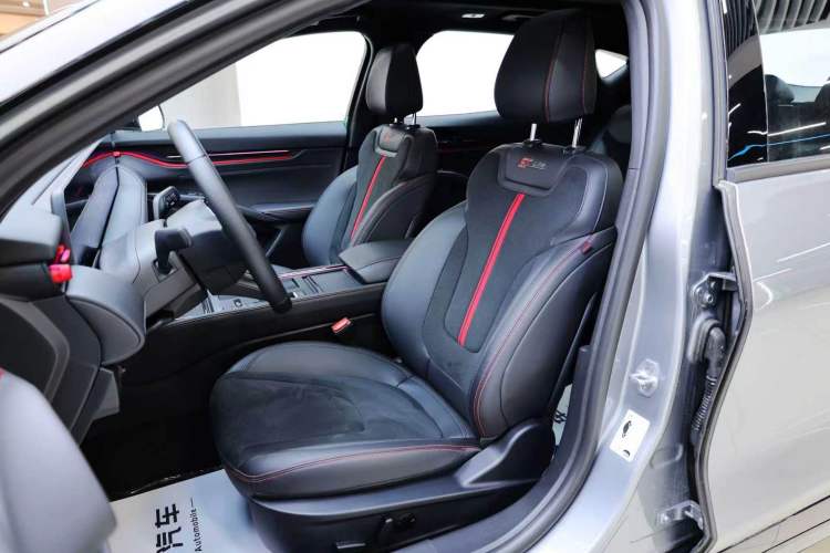 Used Ford Mondeo 2025 2.0T EcoBoost E Hybrid Sport Edition ST-Line Left Front Seat
