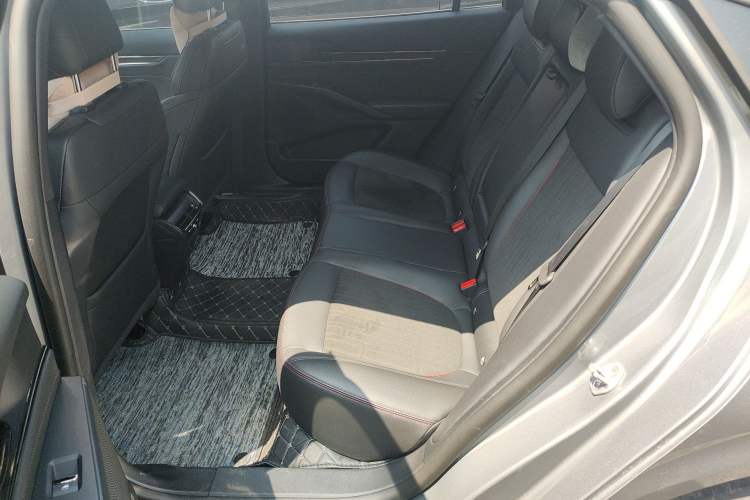 Used Ford Mondeo 2025 1.5T EcoBoost Comfort Version Left Rear Seat