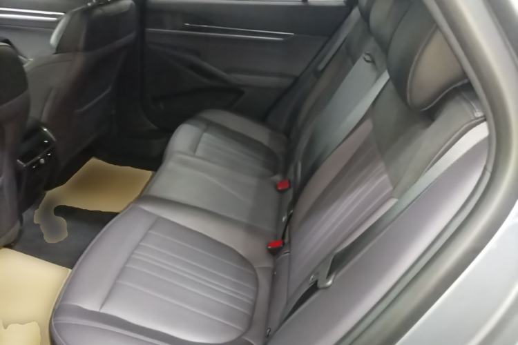 Used Ford Mondeo 2025 2.0T EcoBoost Ultimate Edition Left Rear Seat