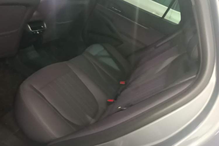 Used Ford Mondeo 2025 2.0T EcoBoost Ultimate Edition Left Rear Seat