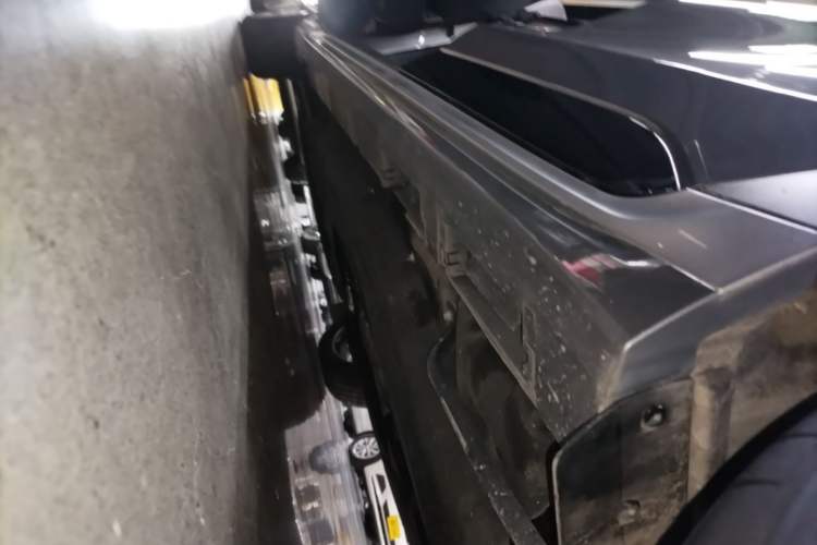 Used Ford Mondeo 2025 2.0T EcoBoost Ultimate Edition Left Side Sill