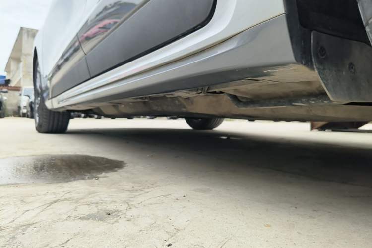 Used Ford Mondeo 2025 1.5T EcoBoost Luxury Version Left Side Sill
