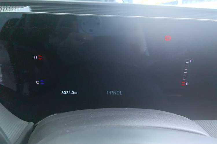 Used Ford Mondeo 2025 1.5T EcoBoost Comfort Version Odometer Close Up