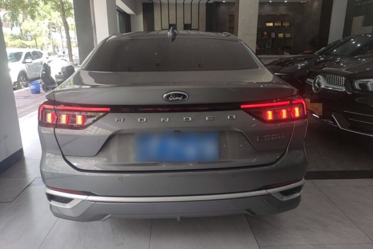 Used Ford Mondeo 2025 2.0T EcoBoost Luxury Version Rear