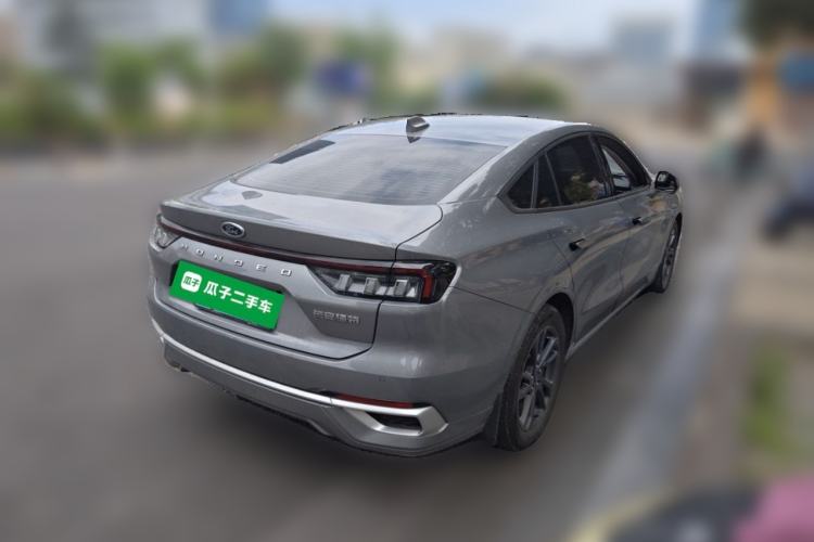 Used Ford Mondeo 2025 2.0T EcoBoost Luxury Version Rear Right 45 Deg