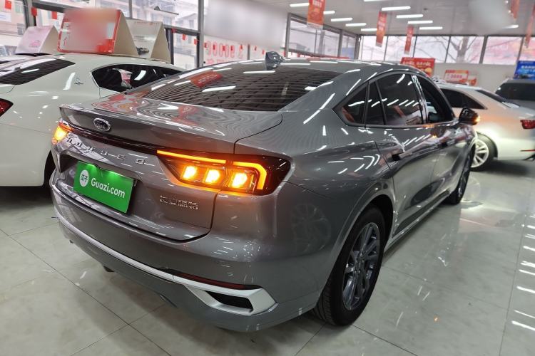 Used Ford Mondeo 2025 2.0T EcoBoost Luxury Version Rear Right 45 Deg