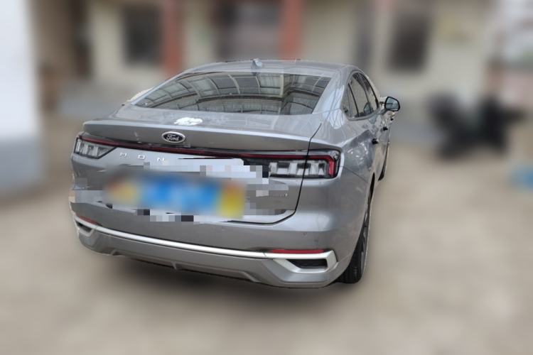 Used Ford Mondeo 2025 2.0T EcoBoost Luxury Version Rear Right 45 Deg