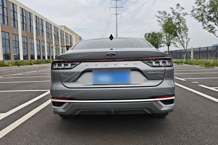Used Ford Mondeo 2025 1.5T EcoBoost Luxury Version Rear