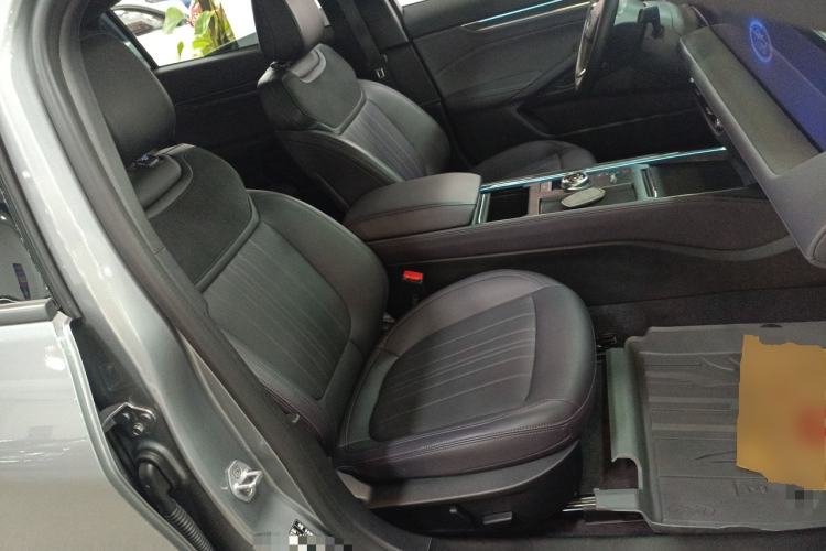 Used Ford Mondeo 2025 2.0T EcoBoost Ultimate Edition Right Front Seat