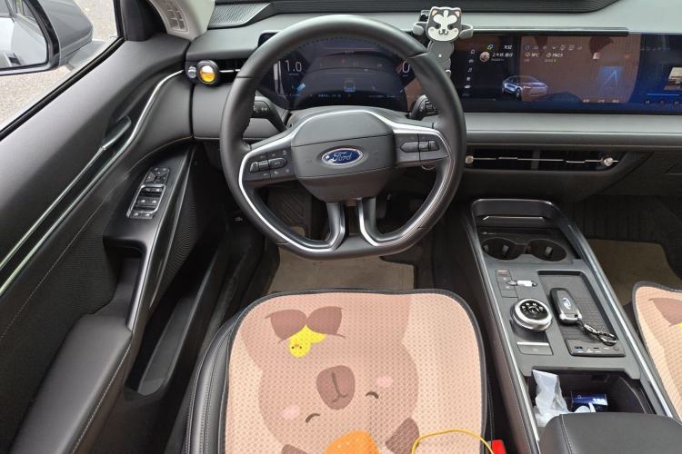 Used Ford Mondeo 2025 2.0T EcoBoost Luxury Version Steering Wheel