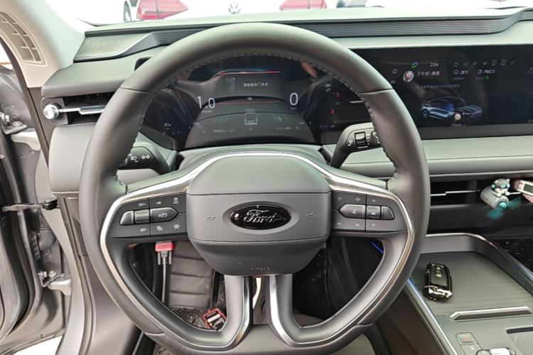 Used Ford Mondeo 2025 1.5T EcoBoost Luxury Version Steering Wheel