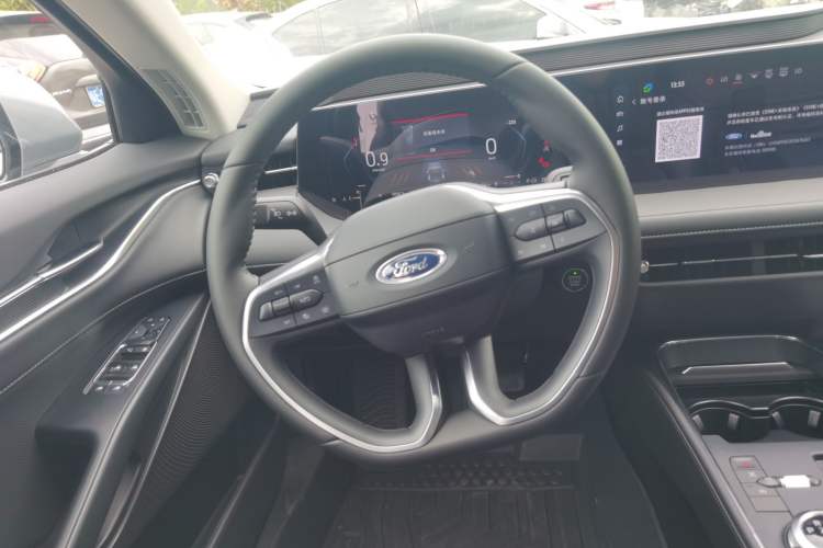 Used Ford Mondeo 2025 2.0T EcoBoost Luxury Version Steering Wheel