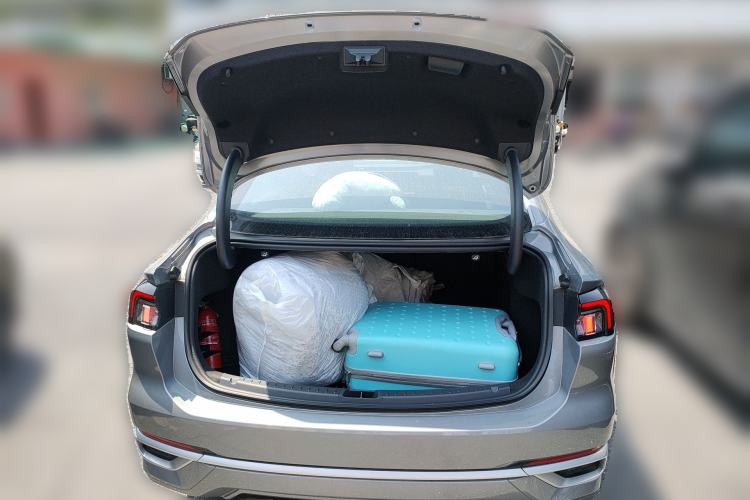 Used Ford Mondeo 2025 1.5T EcoBoost Comfort Version Trunk