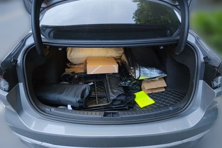 Used Ford Mondeo 2025 2.0T EcoBoost Luxury Version Trunk