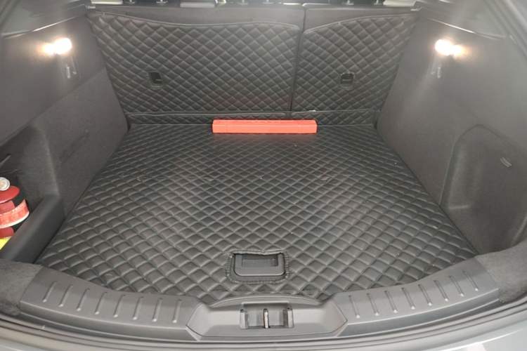 Used Ford Mondeo 2025 2.0T EcoBoost E Hybrid Sport Edition ST-Line Trunk