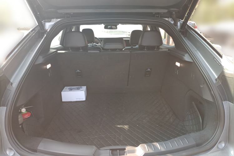 Used Ford Mondeo 2025 2.0T EcoBoost E Hybrid Sport Edition ST-Line Trunk