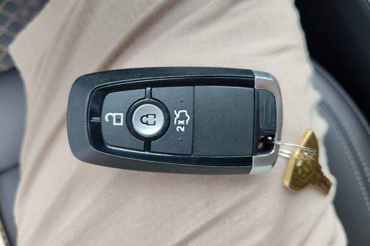 Used Ford Mondeo 2025 1.5T EcoBoost Luxury Version Vehicle Key