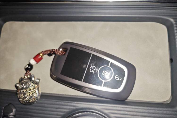 Used Ford Mondeo 2025 1.5T EcoBoost Luxury Version Vehicle Key