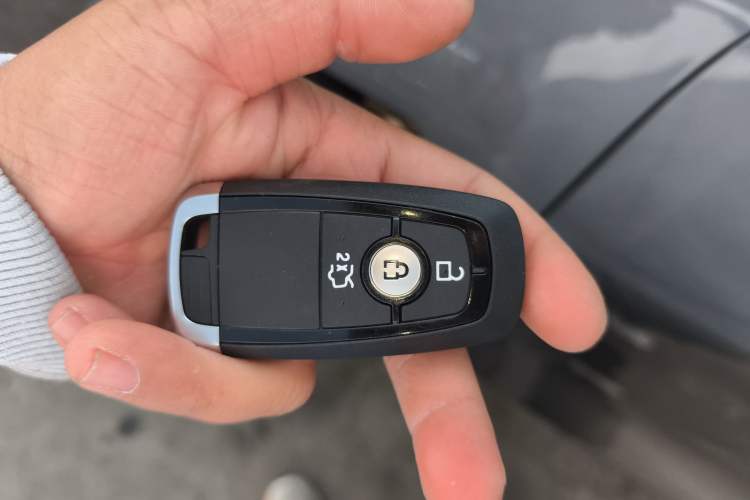 Used Ford Mondeo 2025 2.0T EcoBoost E Hybrid Sport Edition ST-Line Vehicle Key
