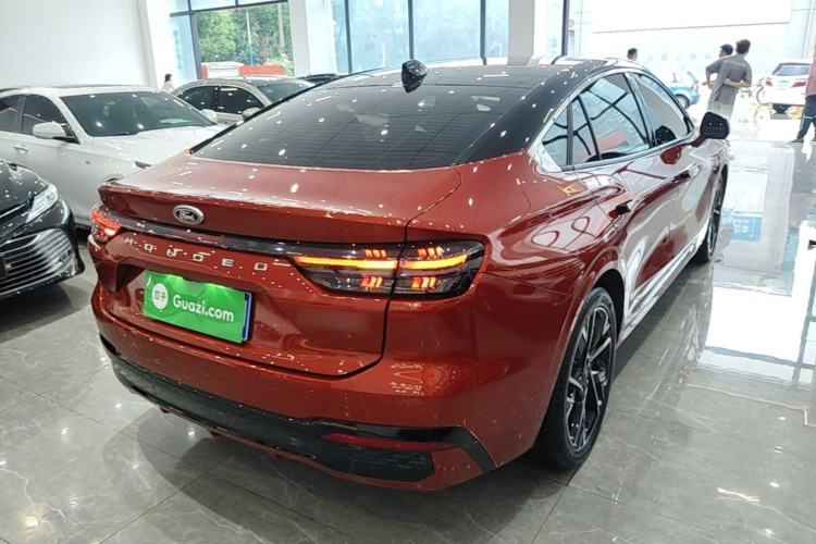 Used Ford Mondeo 2025 2.0T EcoBoost Ultimate Edition Rear Right 45 Deg