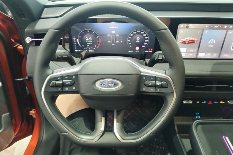 Used Ford Mondeo 2025 2.0T EcoBoost Ultimate Edition Steering Wheel