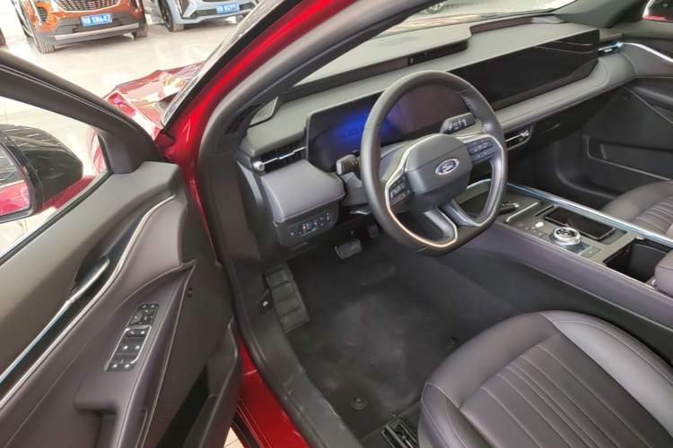 Used Ford Mondeo 2025 2.0T EcoBoost Ultimate Edition Driver Seat