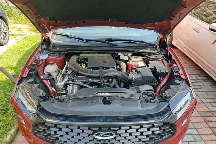 Used Ford Mondeo 2025 2.0T EcoBoost Ultimate Edition Engine Bay