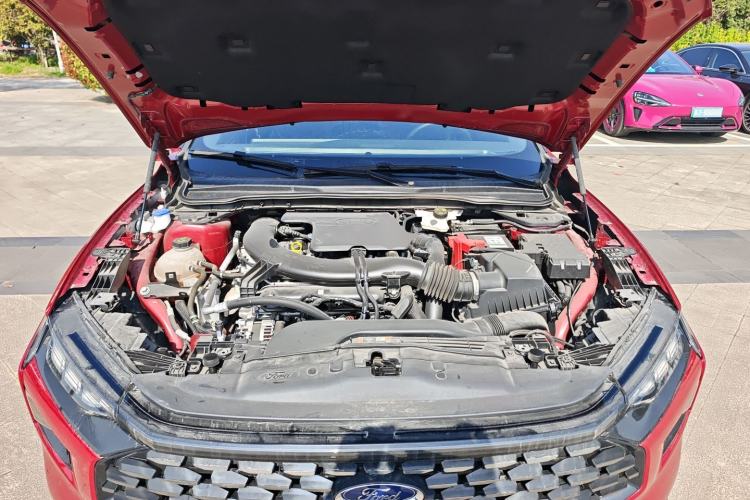 Used Ford Mondeo 2025 2.0T EcoBoost Ultimate Edition Engine Bay