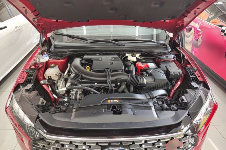 Used Ford Mondeo 2025 2.0T EcoBoost Ultimate Edition Engine Bay