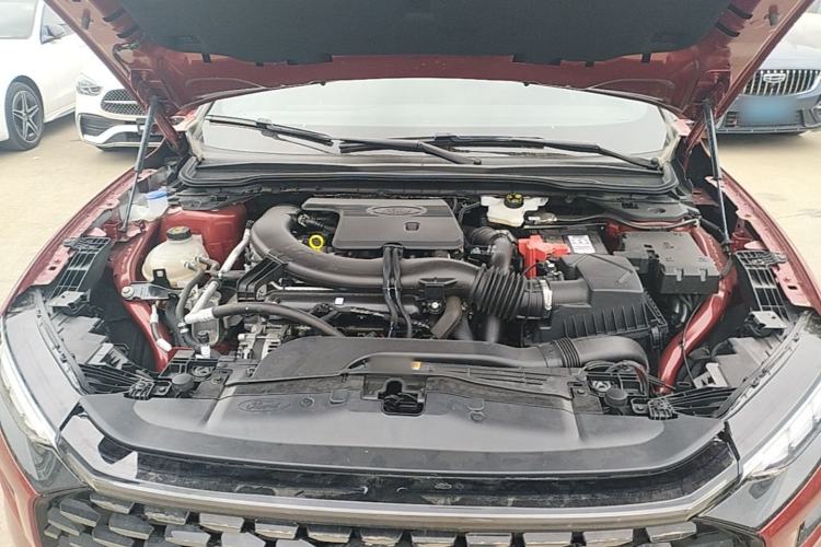 Used Ford Mondeo 2025 2.0T EcoBoost Ultimate Edition Engine Bay