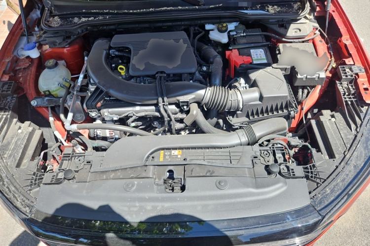 Used Ford Mondeo 2025 2.0T EcoBoost Ultimate Edition Engine Bay