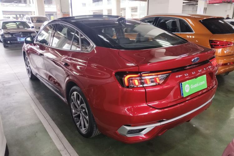 Used Ford Mondeo 2025 2.0T EcoBoost Ultimate Edition Exterior 2