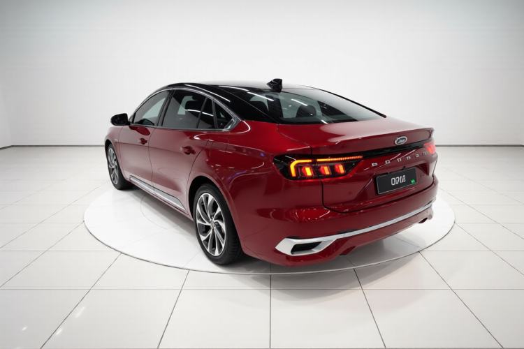 Used Ford Mondeo 2025 2.0T EcoBoost Ultimate Edition Exterior 2