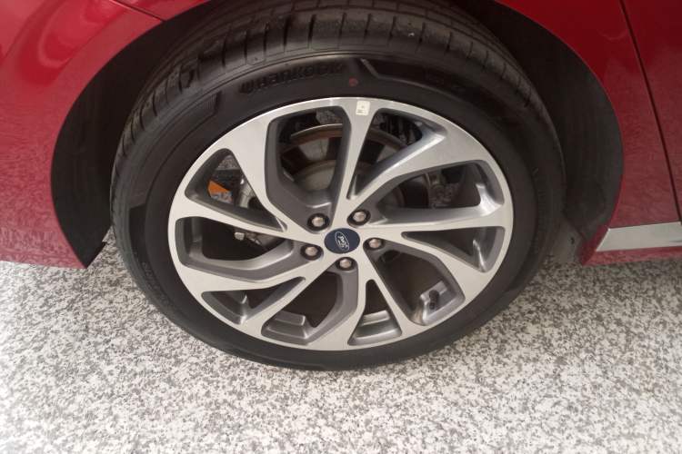 Used Ford Mondeo 2025 2.0T EcoBoost Ultimate Edition Exterior 8