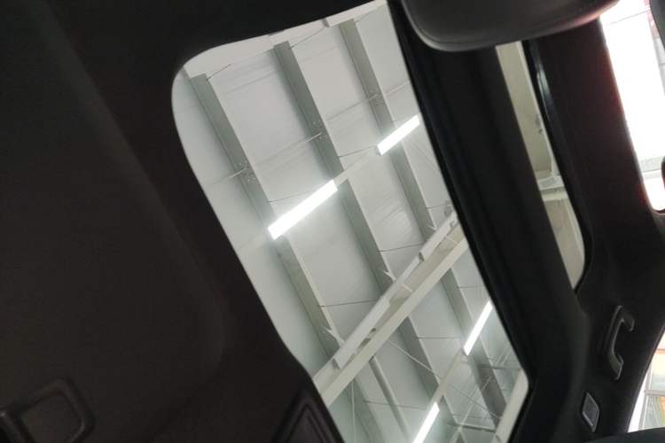 Used Ford Mondeo 2025 2.0T EcoBoost Ultimate Edition Headliner