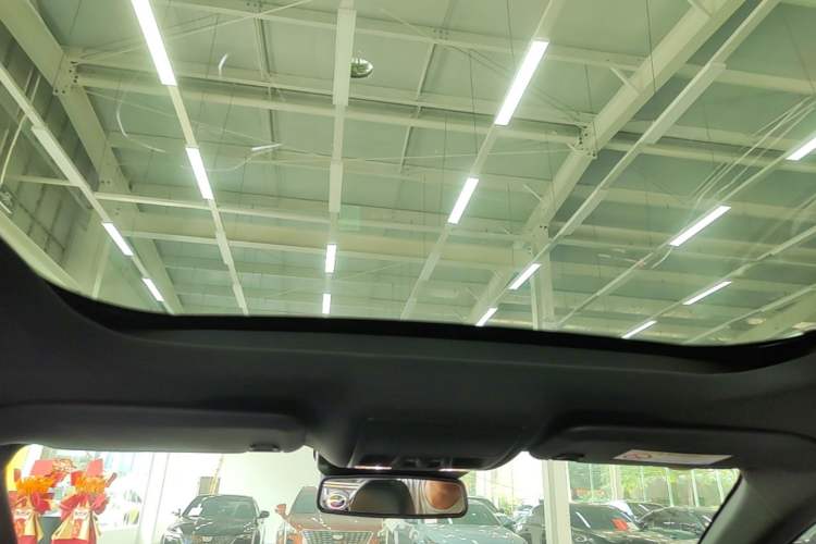Used Ford Mondeo 2025 2.0T EcoBoost Ultimate Edition Headliner