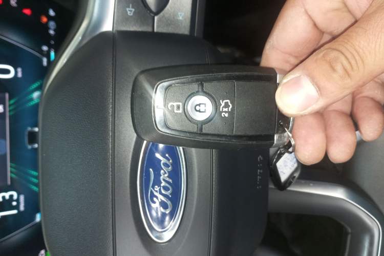 Used Ford Mondeo 2025 2.0T EcoBoost Ultimate Edition Interior 1